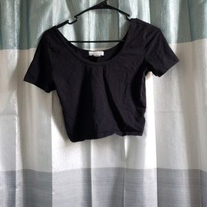 Black Croptop